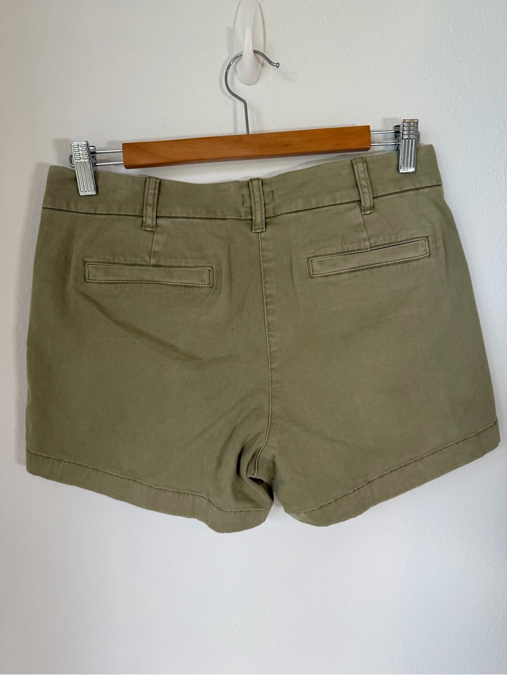 J.Crew Re-Imagined Olive Chino Shorts Size 4 Fair Trade X-92 - Picture 16 of 16